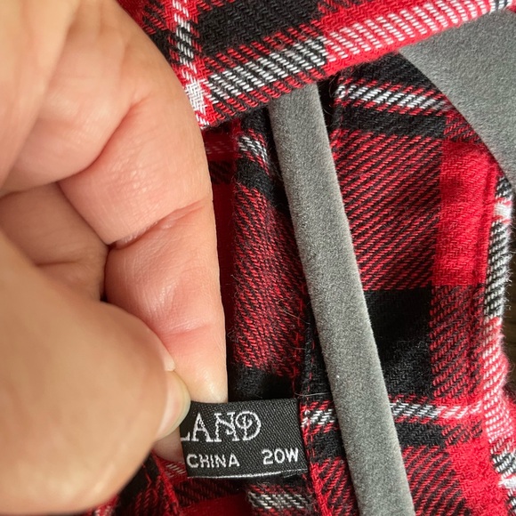 Plus size 20W women’s flannel button down shirt - Picture 3 of 4